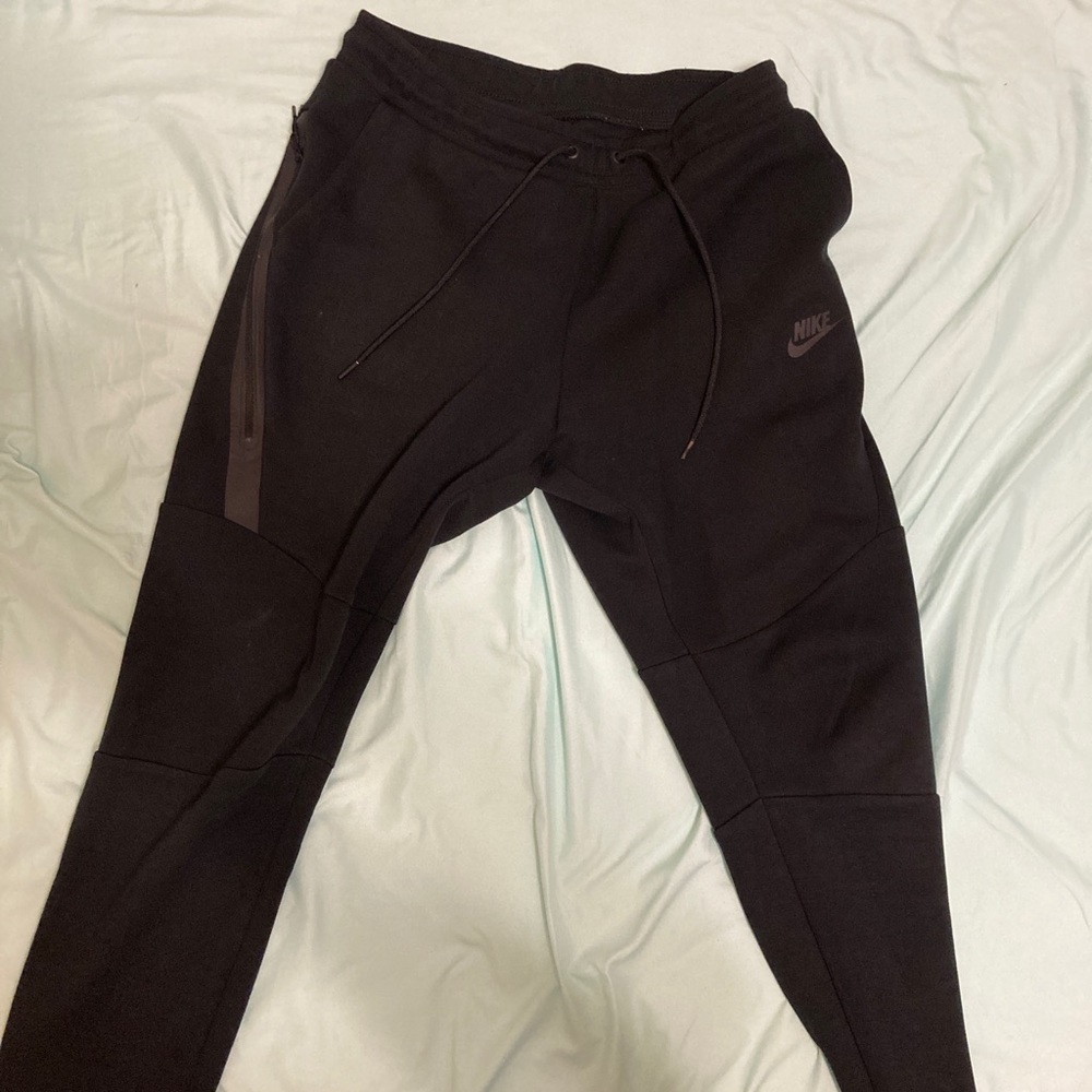 Nike Tech Wear Pants